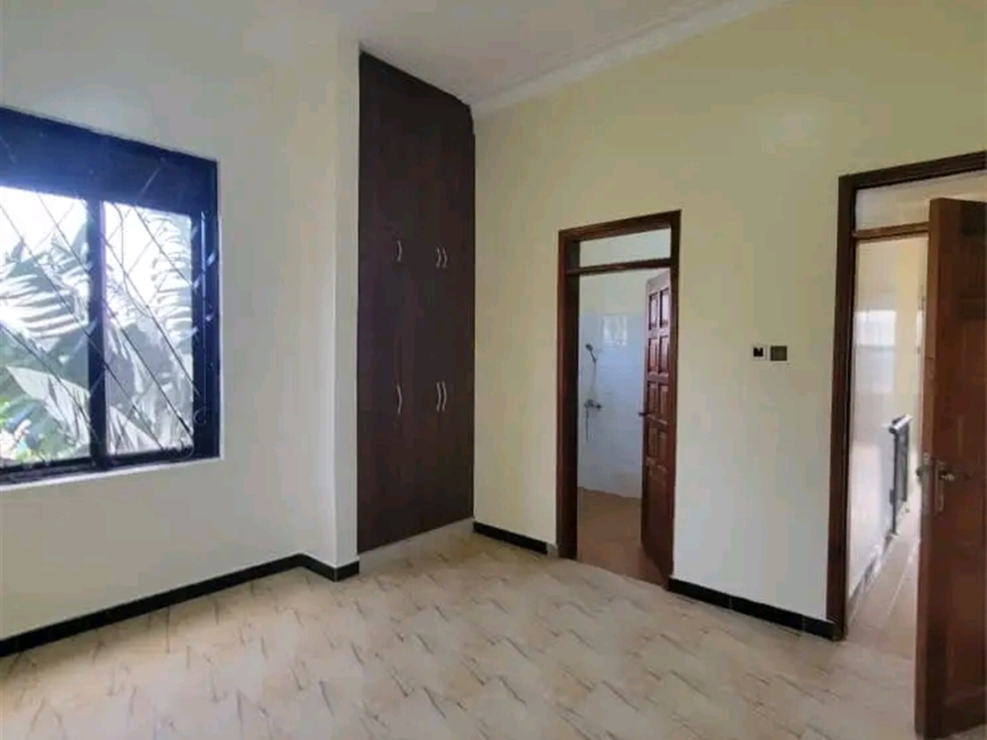 Villa for sale in Najjera Wakiso