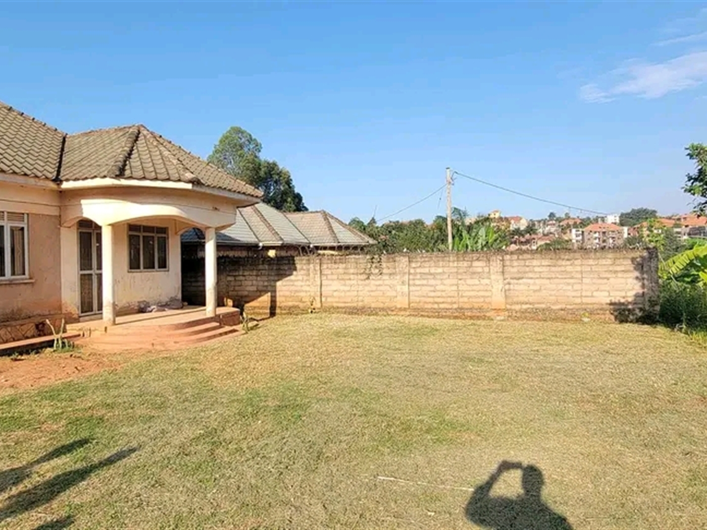 Bungalow for sale in Kulambilo Wakiso