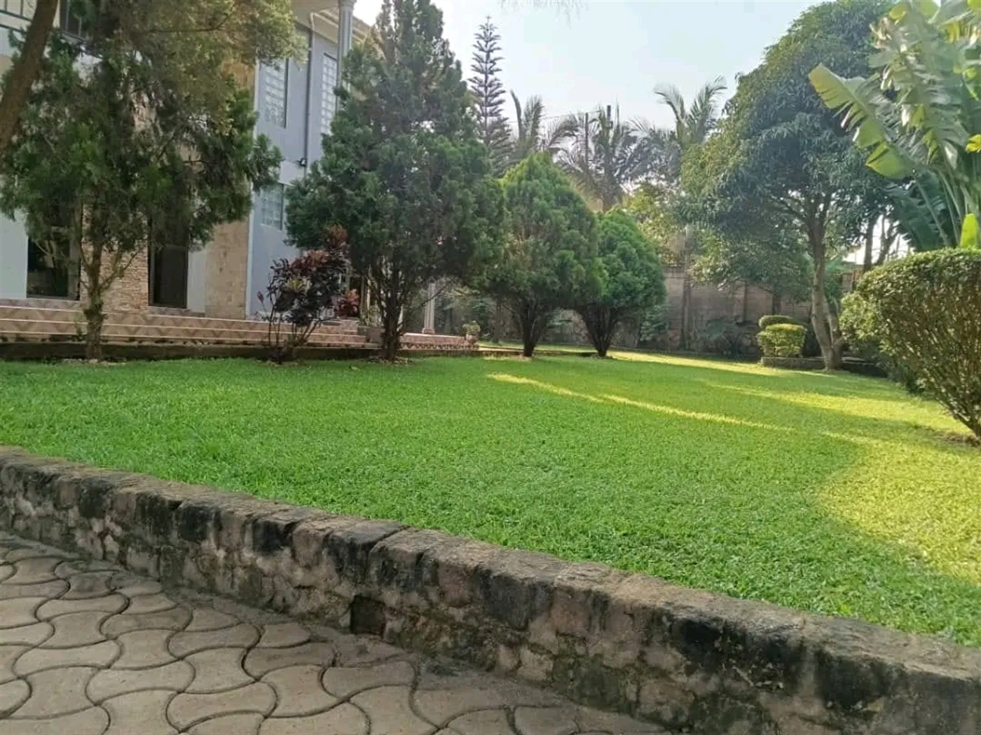 Villa for sale in Kira Wakiso