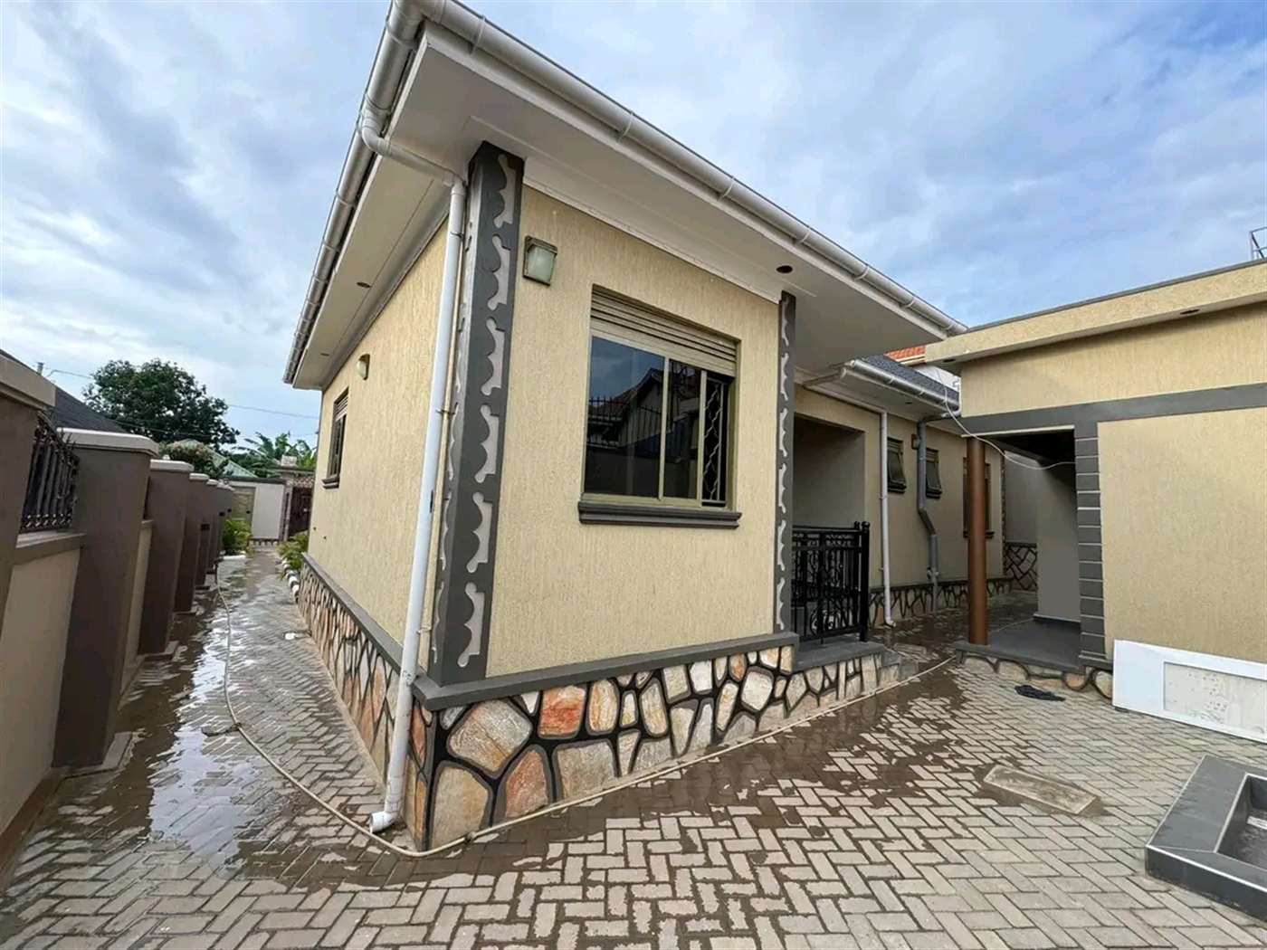 Bungalow for sale in Namugongo Wakiso