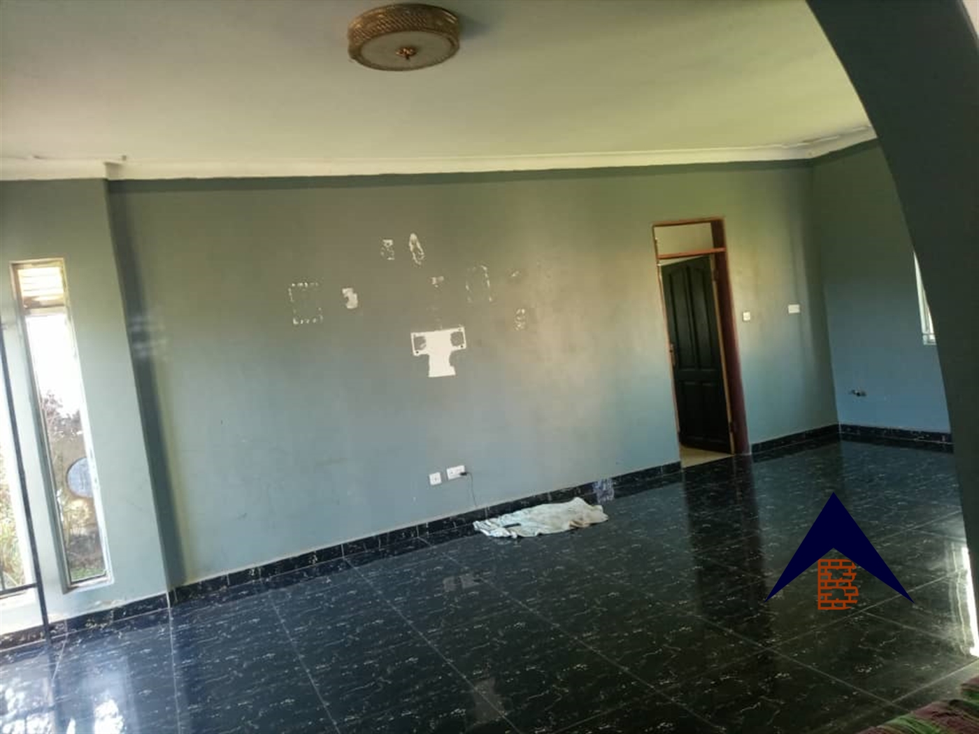 Bungalow for sale in Nansana Wakiso