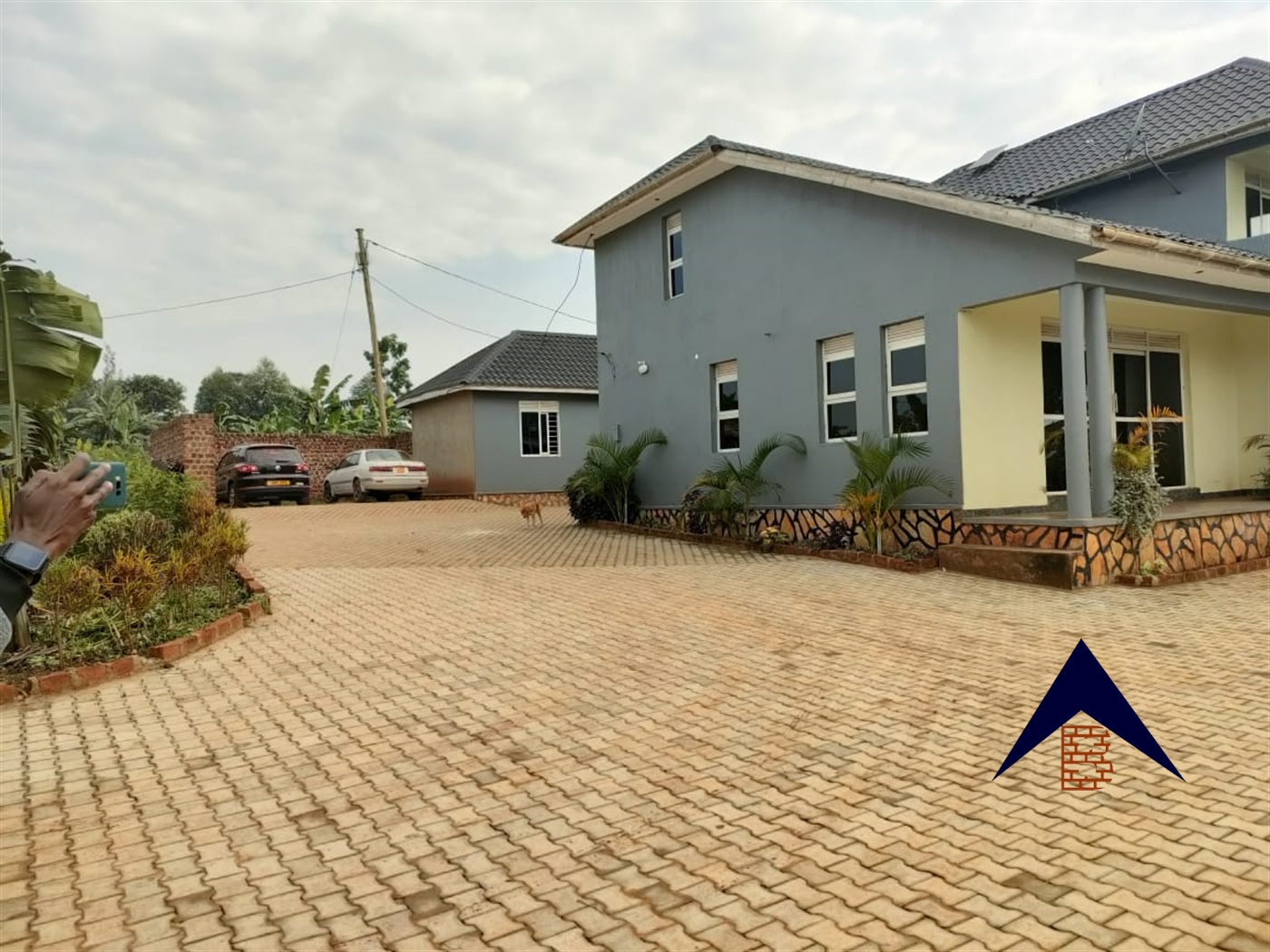 Storeyed house for sale in Katubwe Wakiso