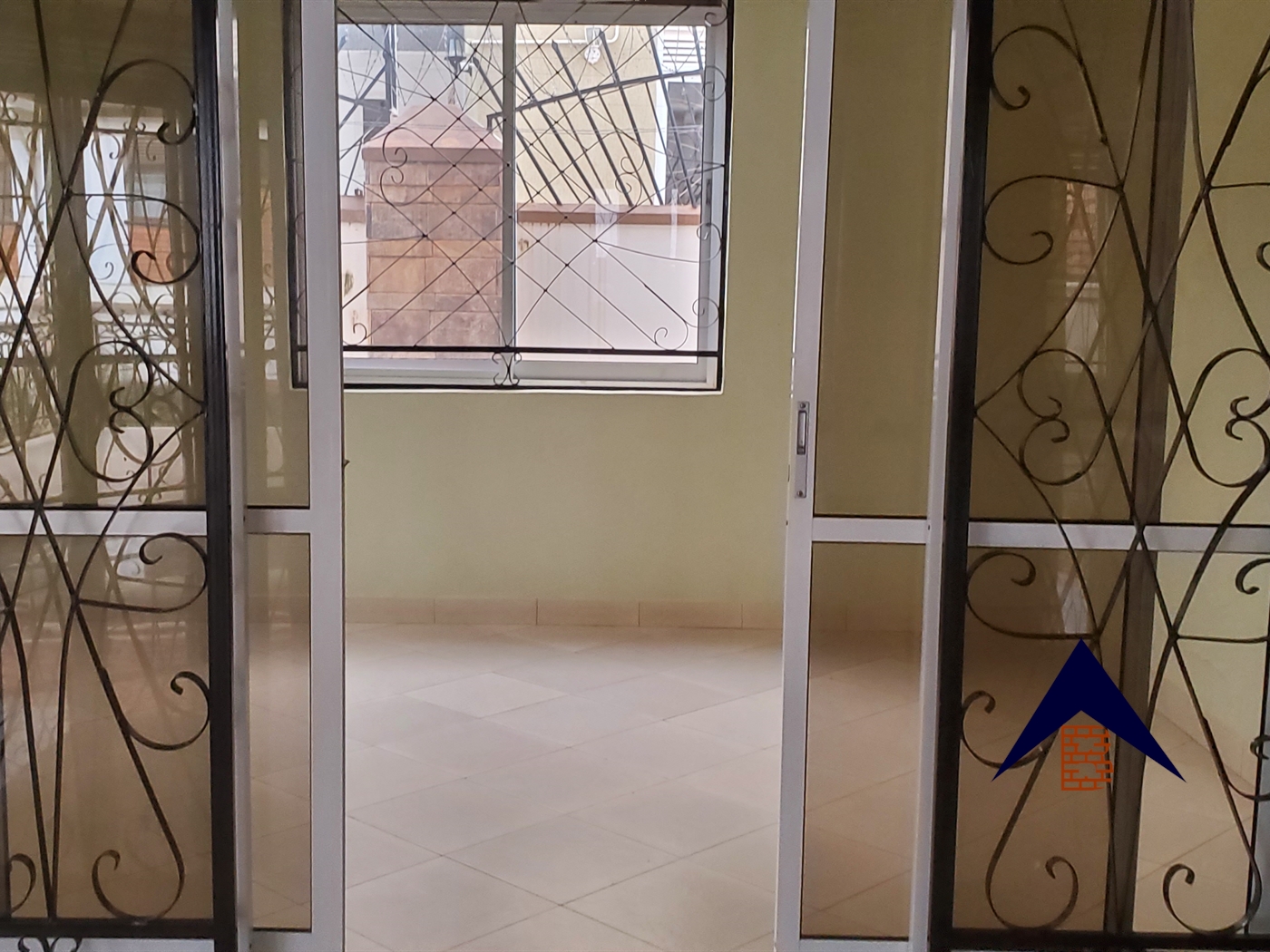 Storeyed house for sale in Munyonyo Kampala