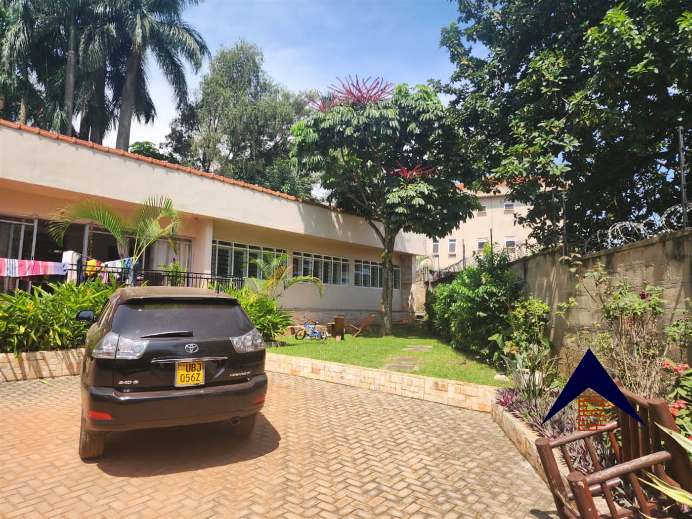 Bungalow for sale in Muyenga Kampala