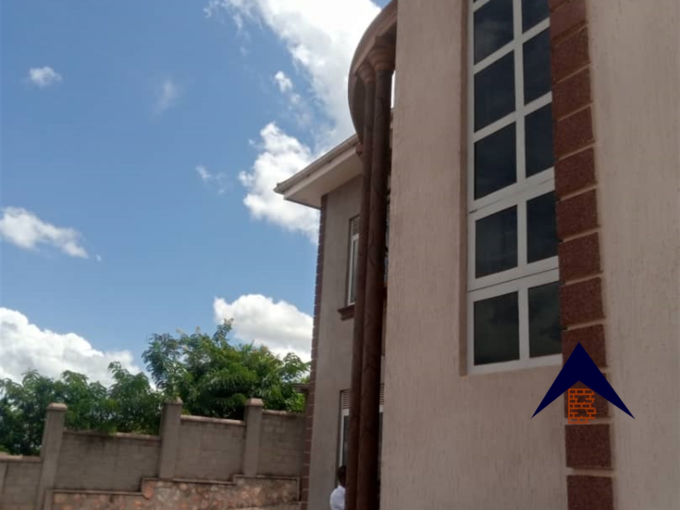 Storeyed house for sale in Buloba Wakiso