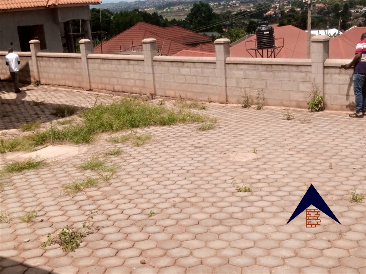 Storeyed house for sale in Buloba Wakiso