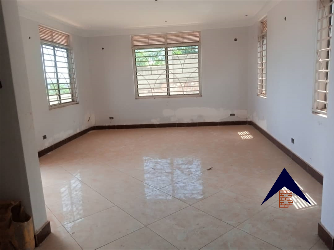 Storeyed house for sale in Buloba Wakiso