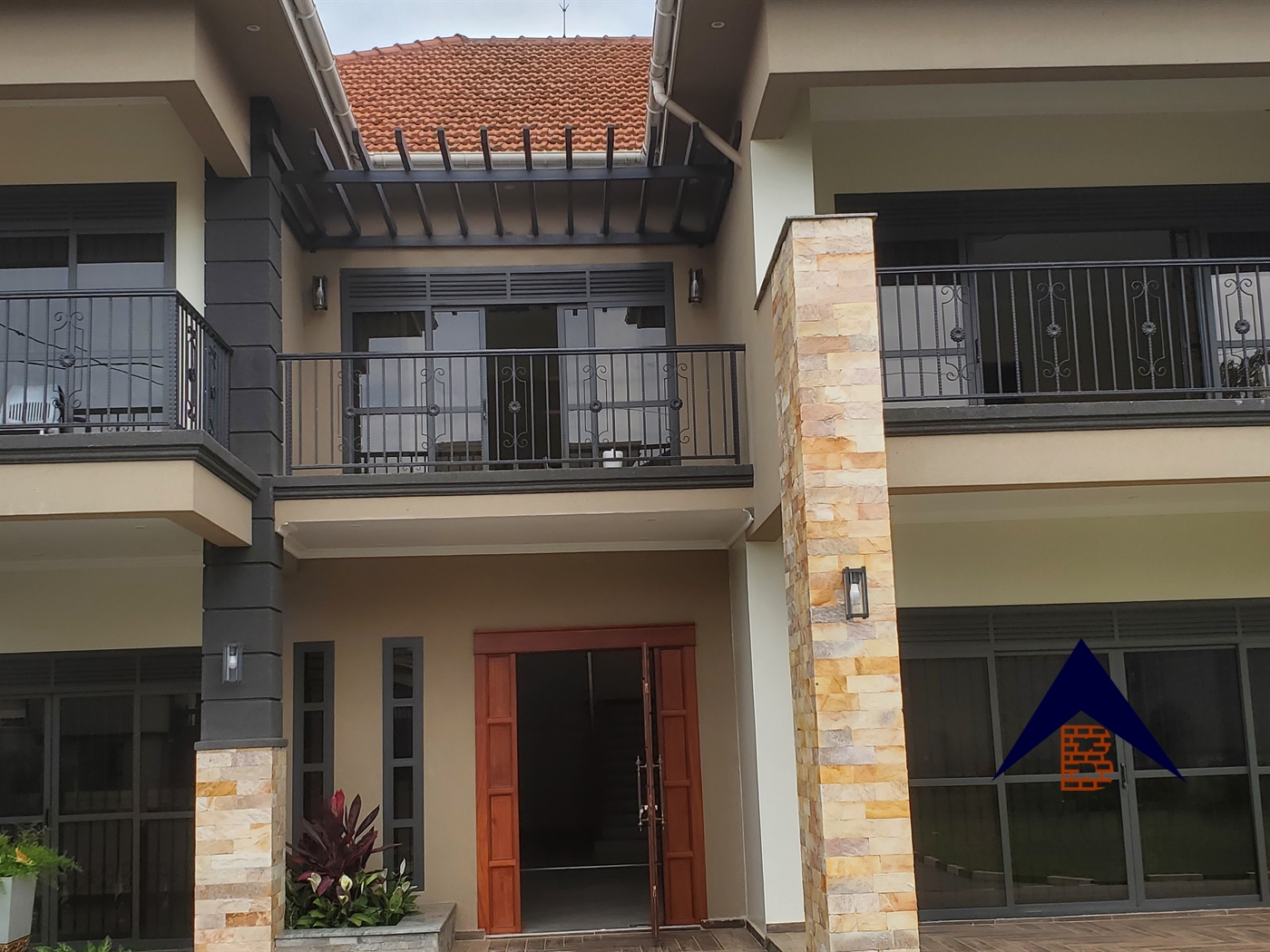 Storeyed house for sale in Bbunga Kampala