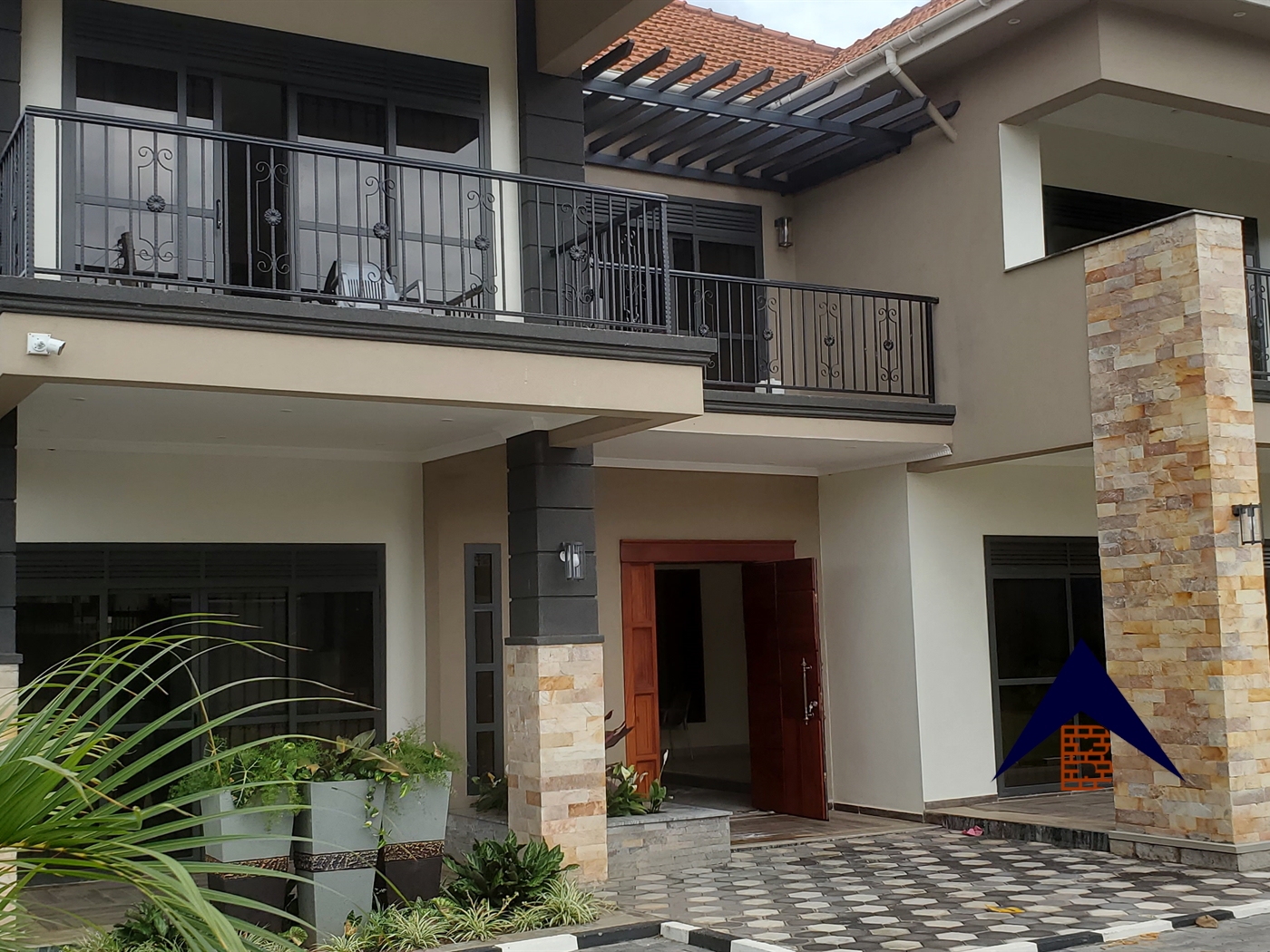 Storeyed house for sale in Bbunga Kampala