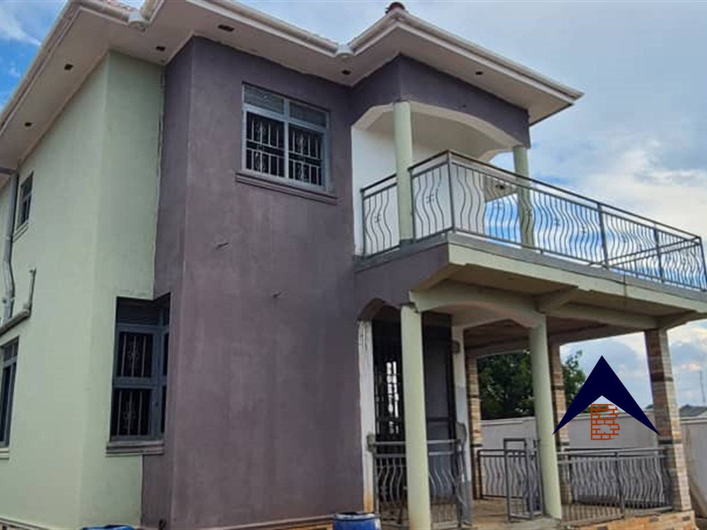 Storeyed house for sale in Kajjansi Kampala