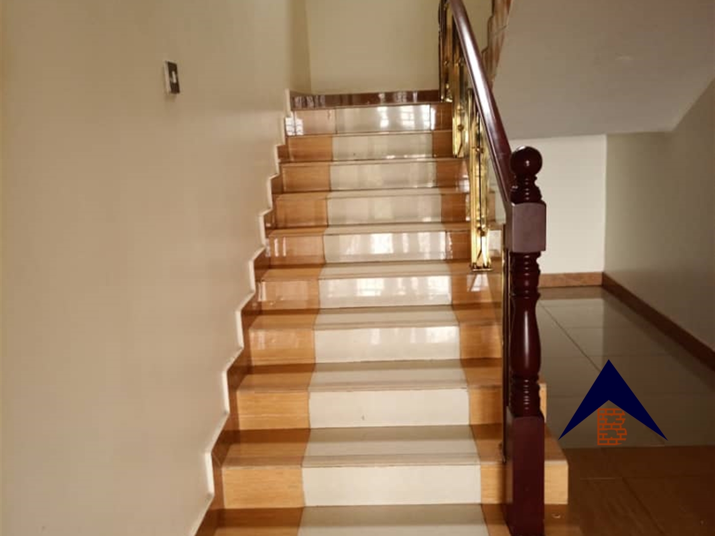 Storeyed house for sale in Nsangi Kampala