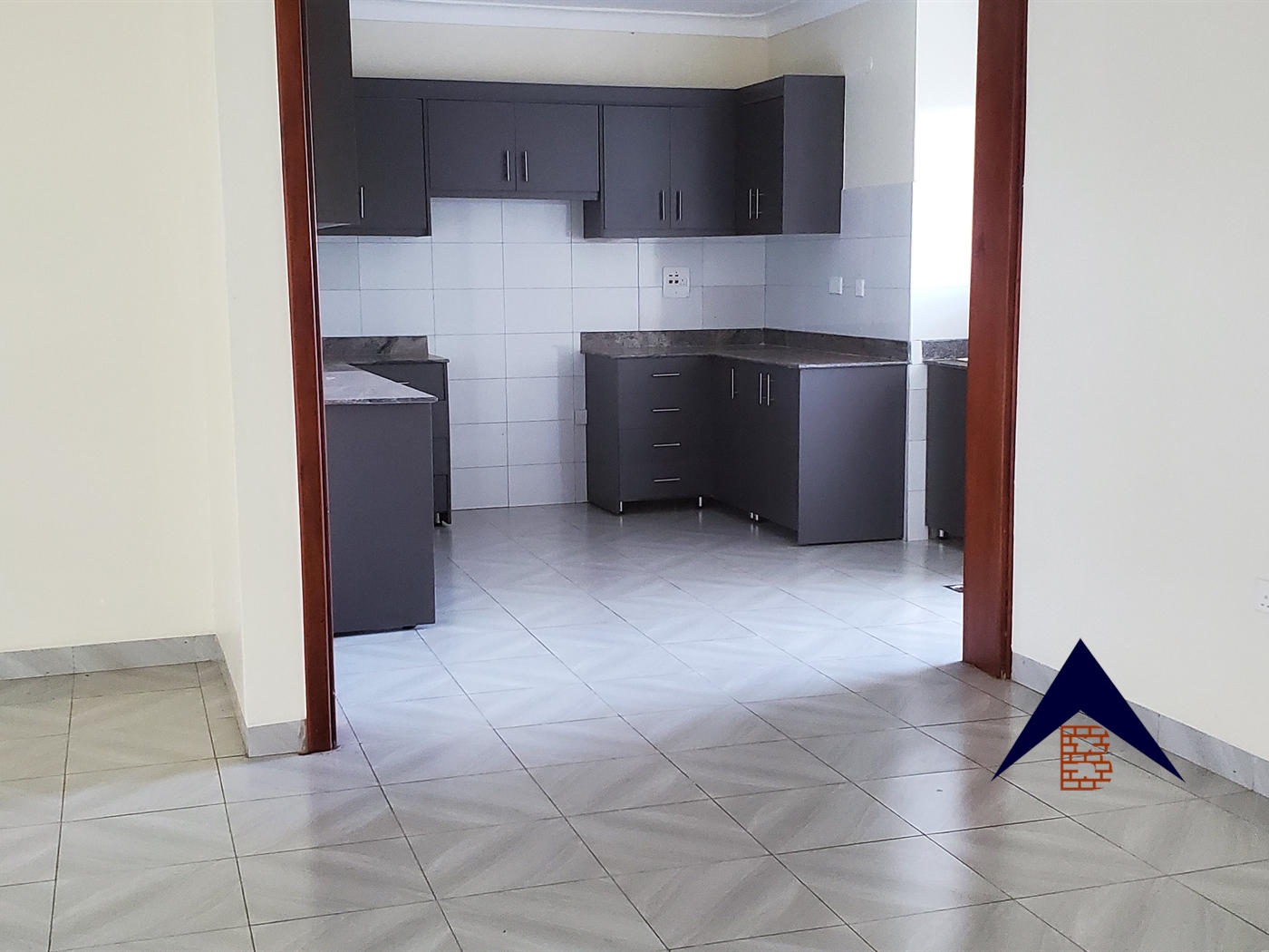 Apartment for rent in Kigo Wakiso