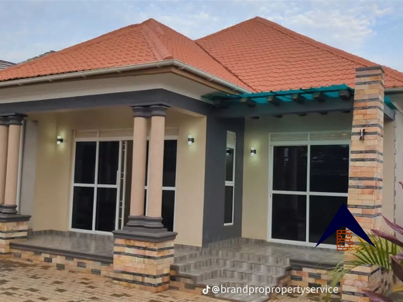 Bungalow for sale in Kitende Wakiso