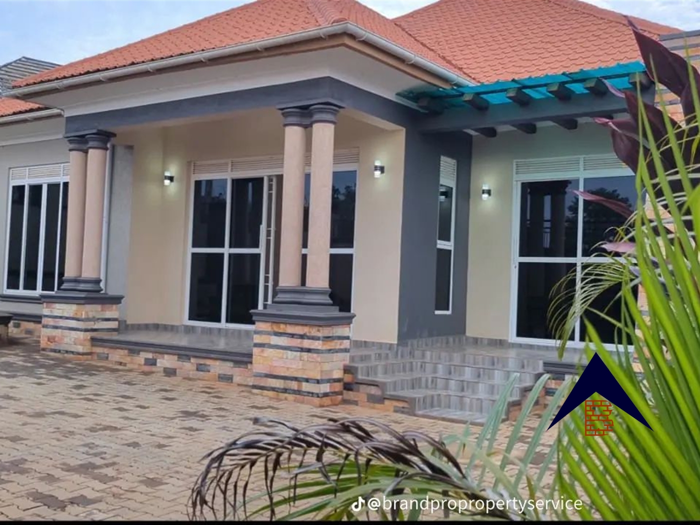 Bungalow for sale in Kitende Wakiso