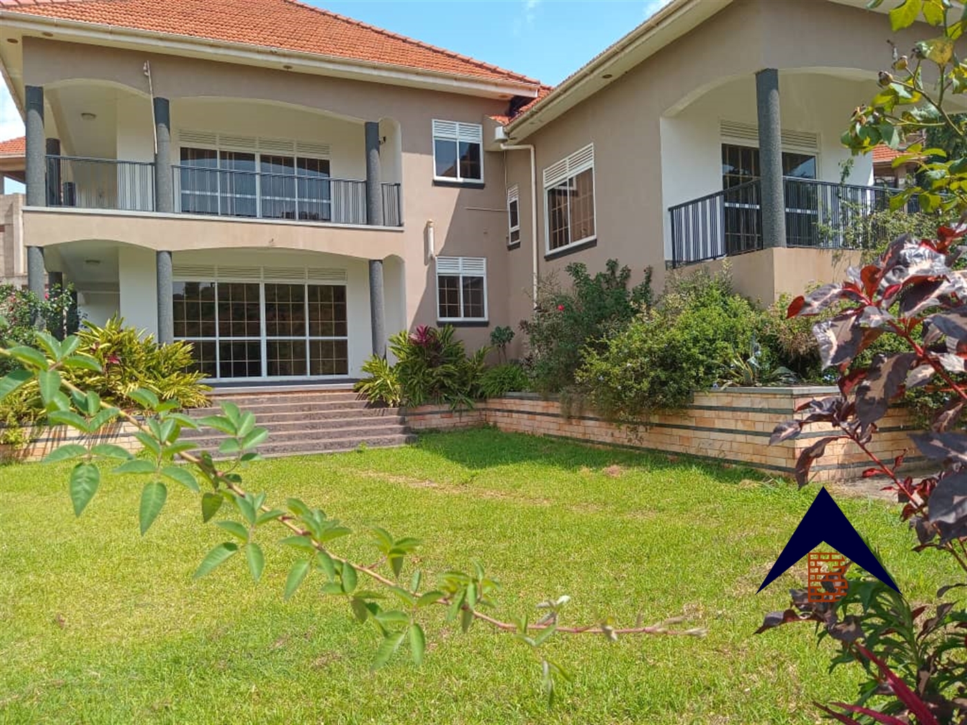 Storeyed house for sale in Seguku Kampala