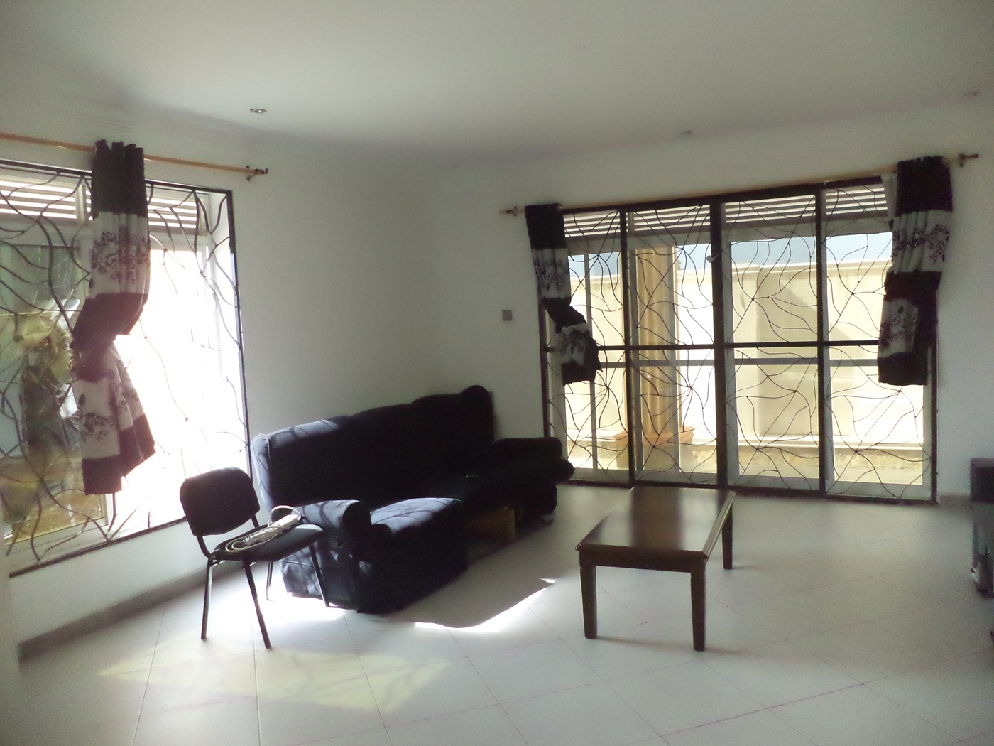 Mansion for sale in Katabi Wakiso