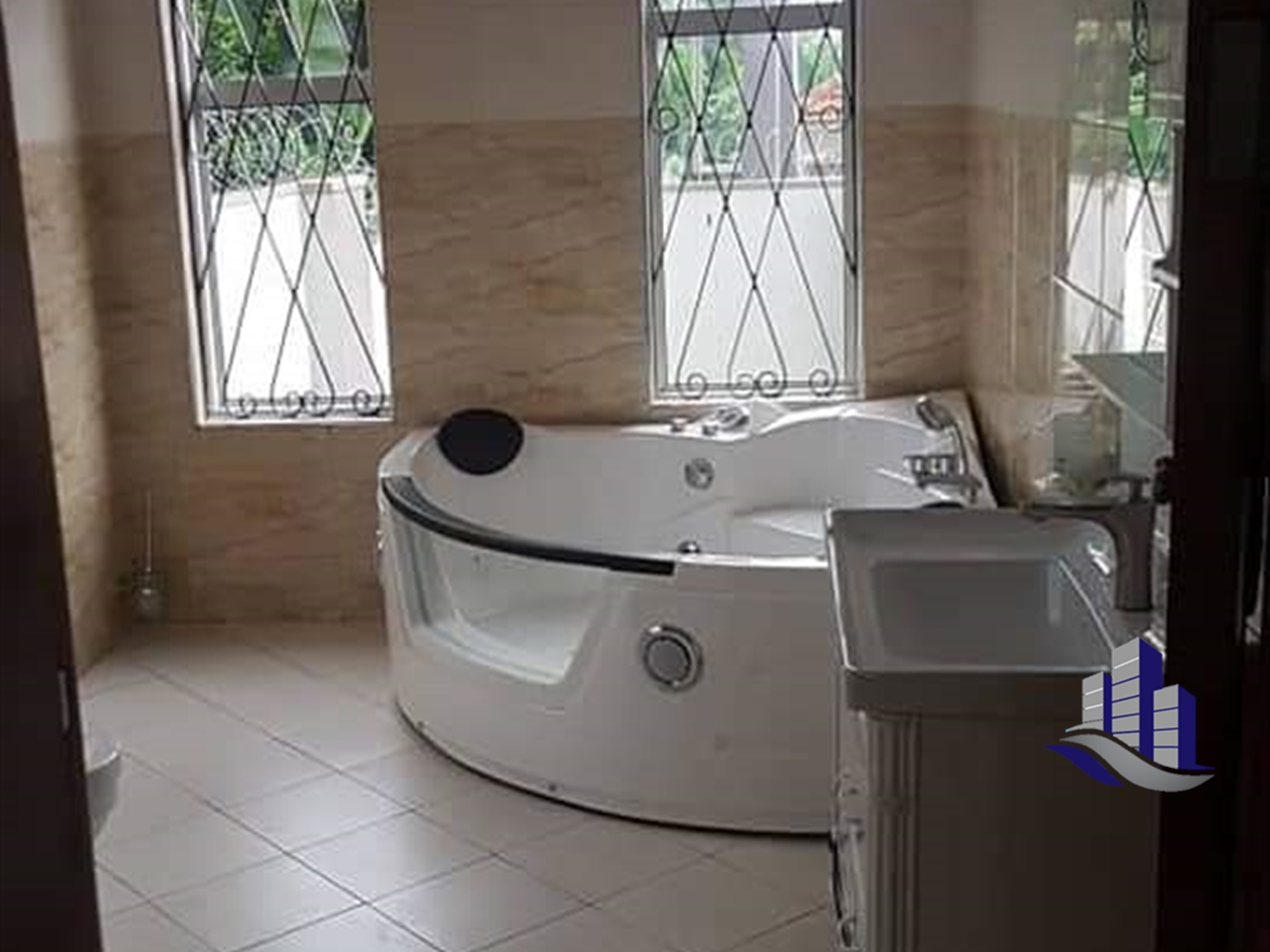 Mansion for sale in Muyenga Kampala