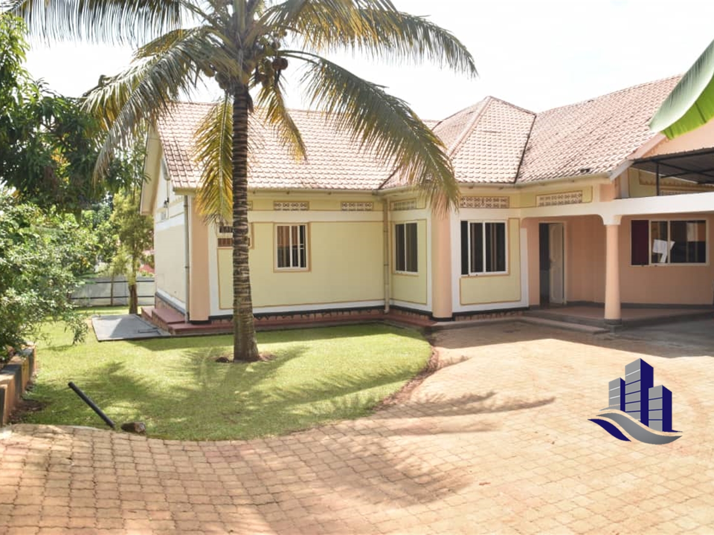 Vacation rental for rent in Nansana Wakiso