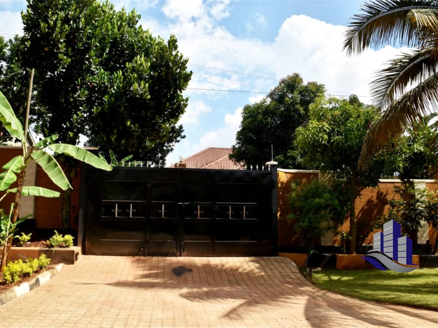 Vacation rental for rent in Nansana Wakiso