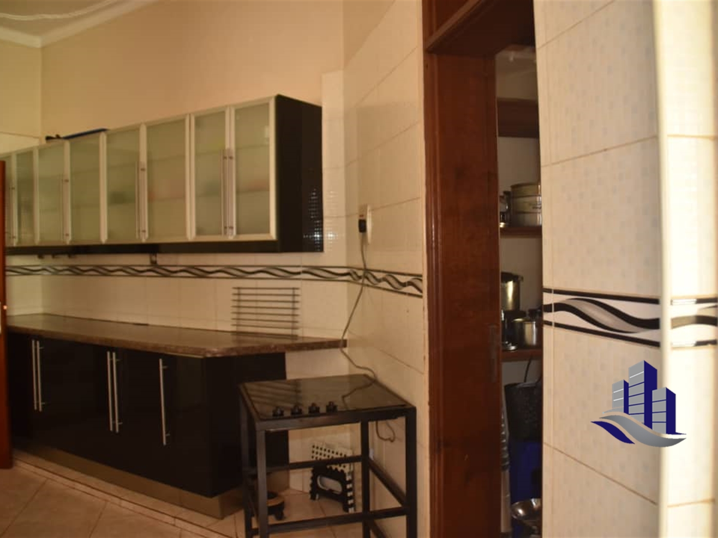 Vacation rental for rent in Nansana Wakiso