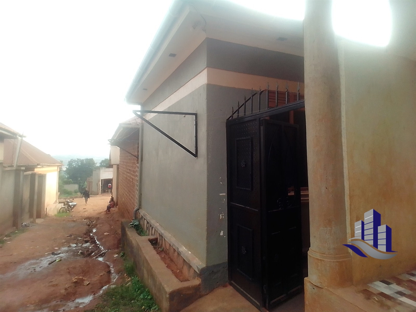 Bungalow for sale in Nansana Wakiso