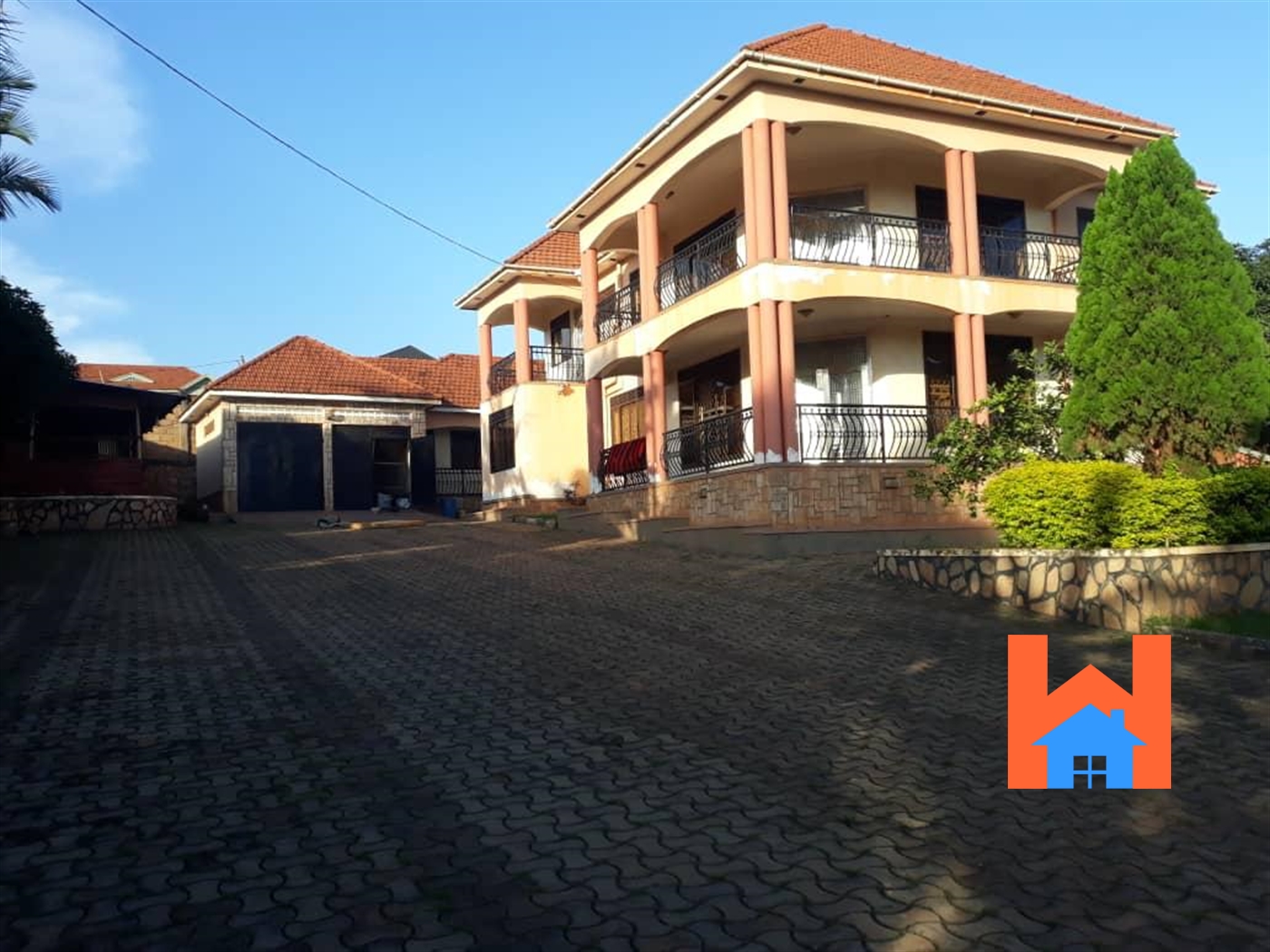 Storeyed house for sale in Kigo Wakiso