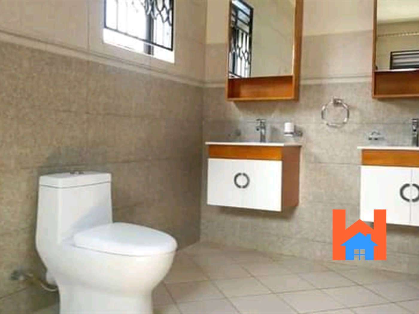 Town House for rent in Munyonyo Kampala