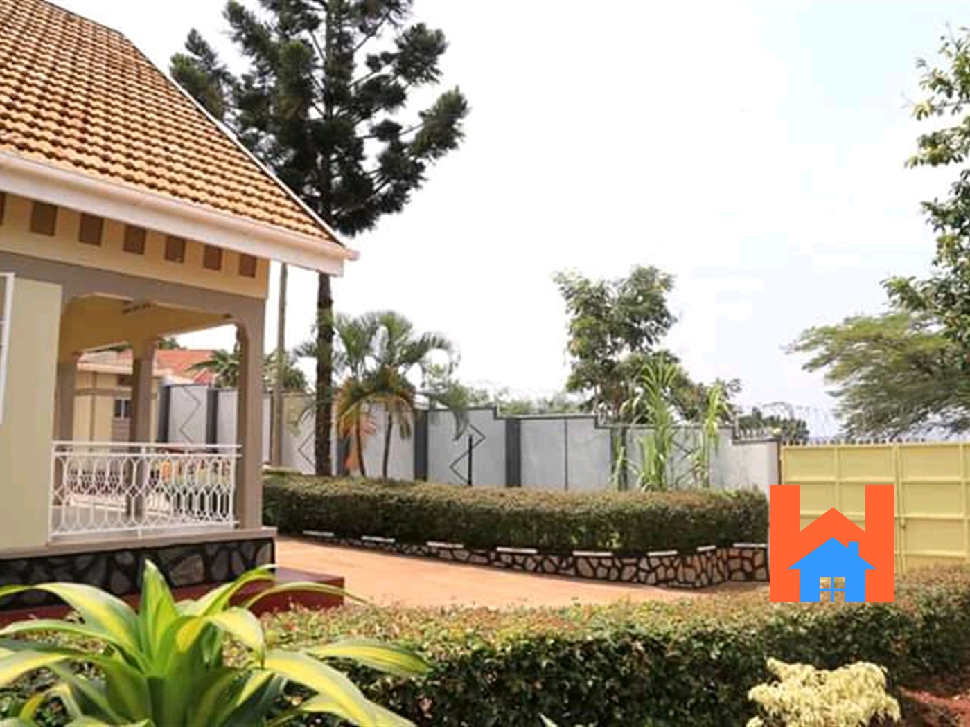 Bungalow for sale in Makindye Kampala