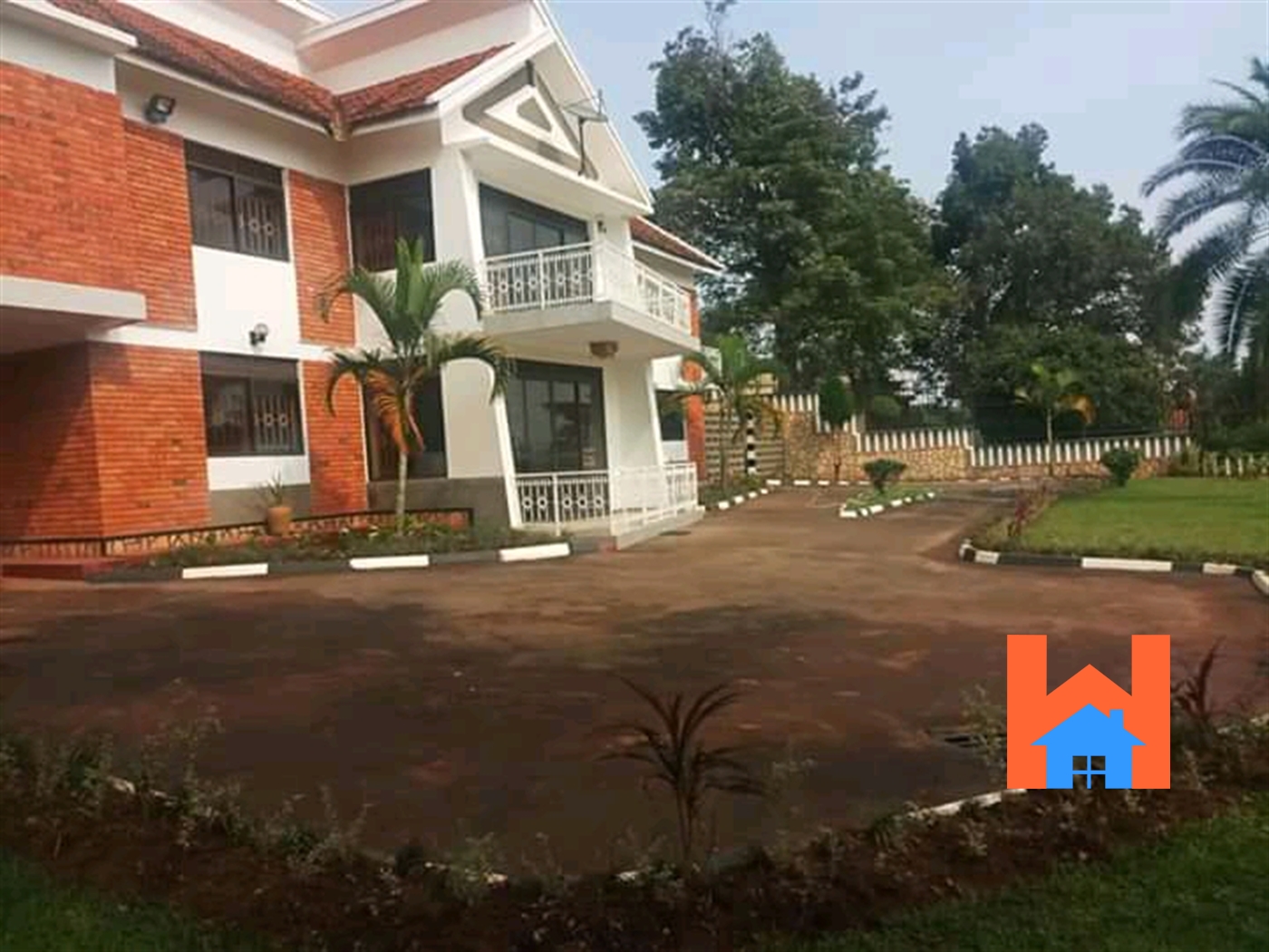 Storeyed house for rent in Naguru Kampala