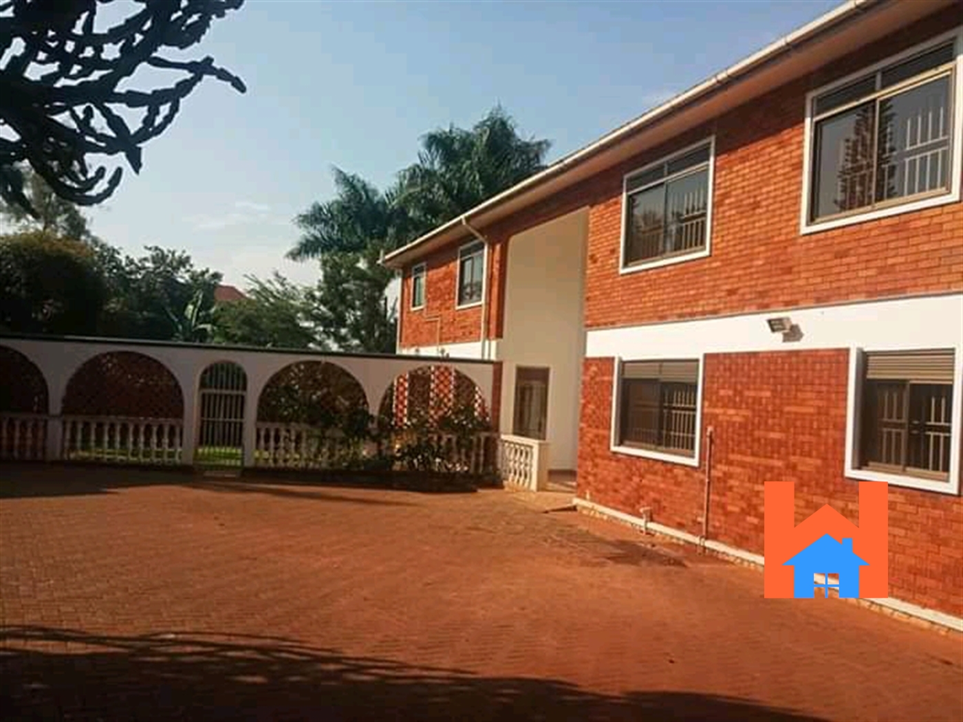 Storeyed house for rent in Naguru Kampala