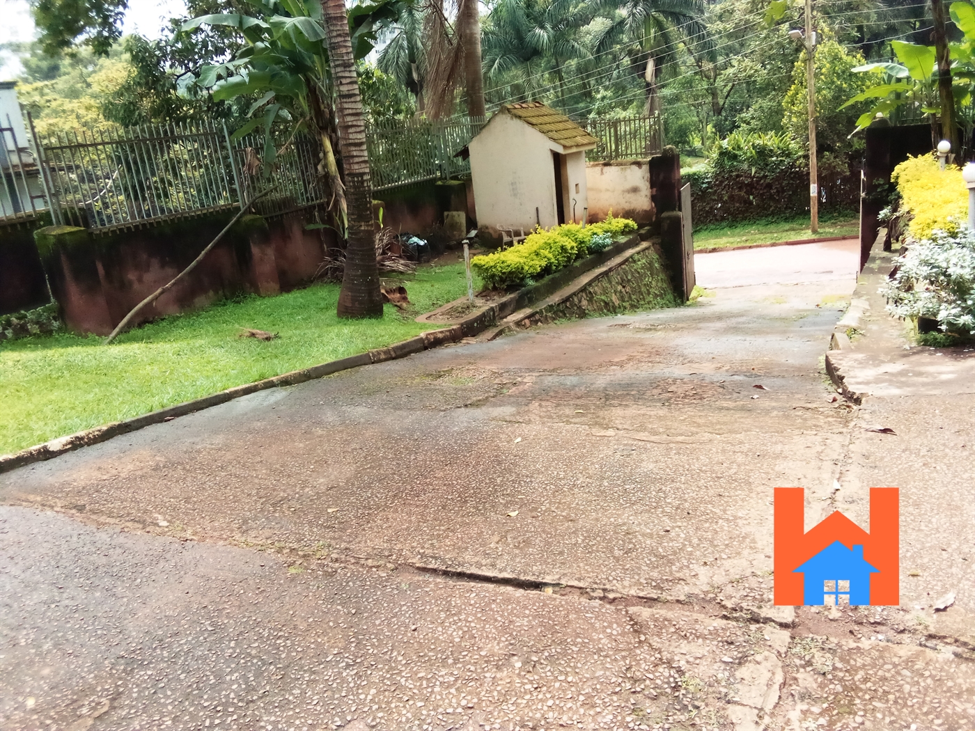 Multipurpose Land for sale in Kololo Kampala