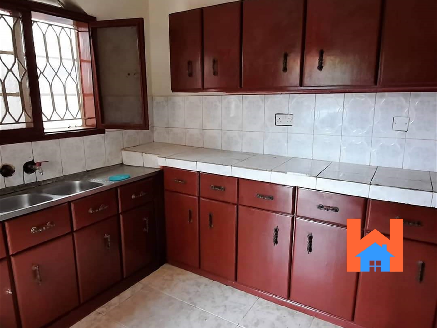 Bungalow for rent in Naalya Kampala