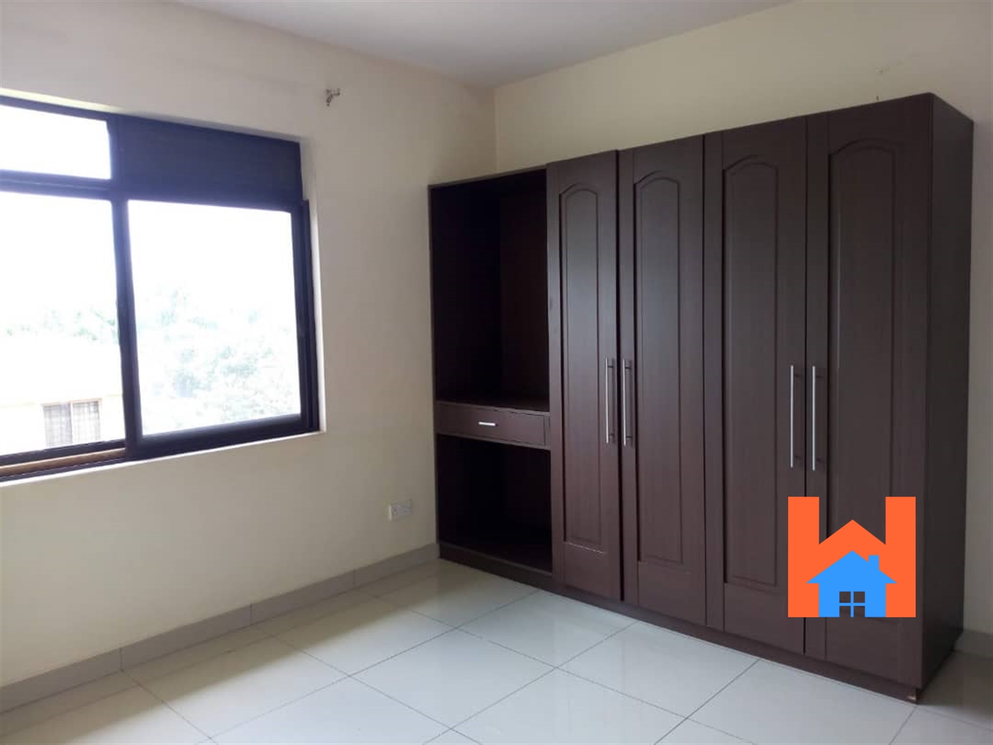 Town House for rent in Luzira Kampala