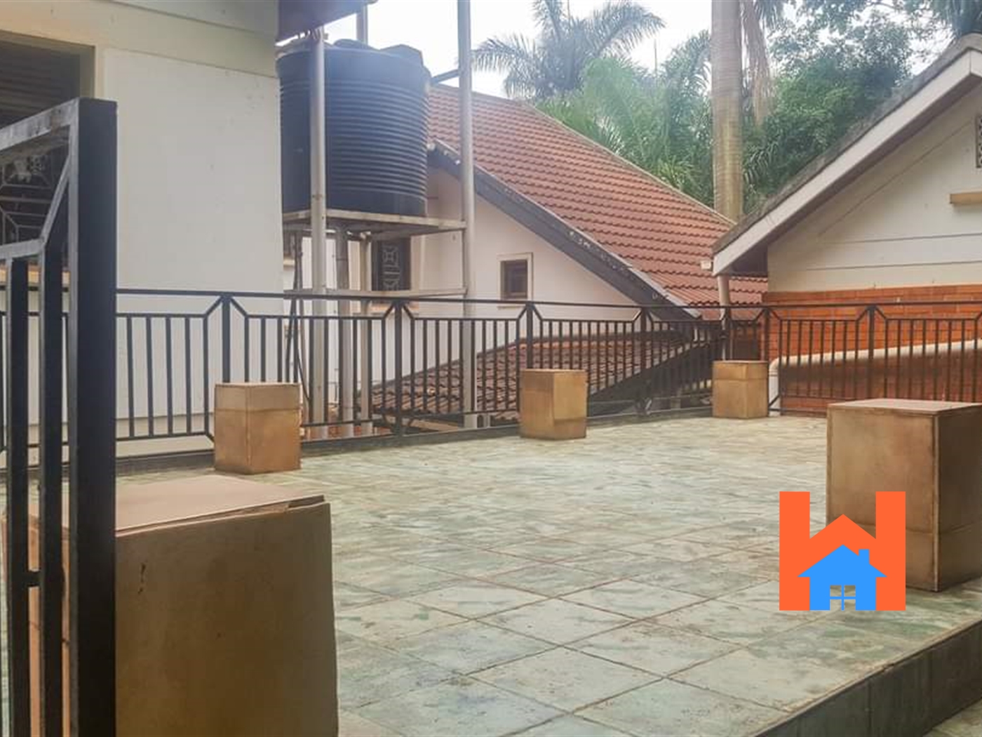 Storeyed house for rent in Naguru Kampala