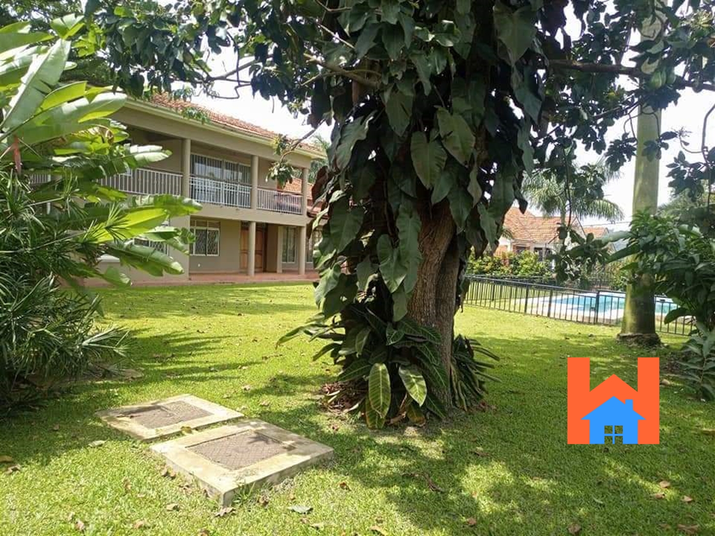 Storeyed house for rent in Naguru Kampala