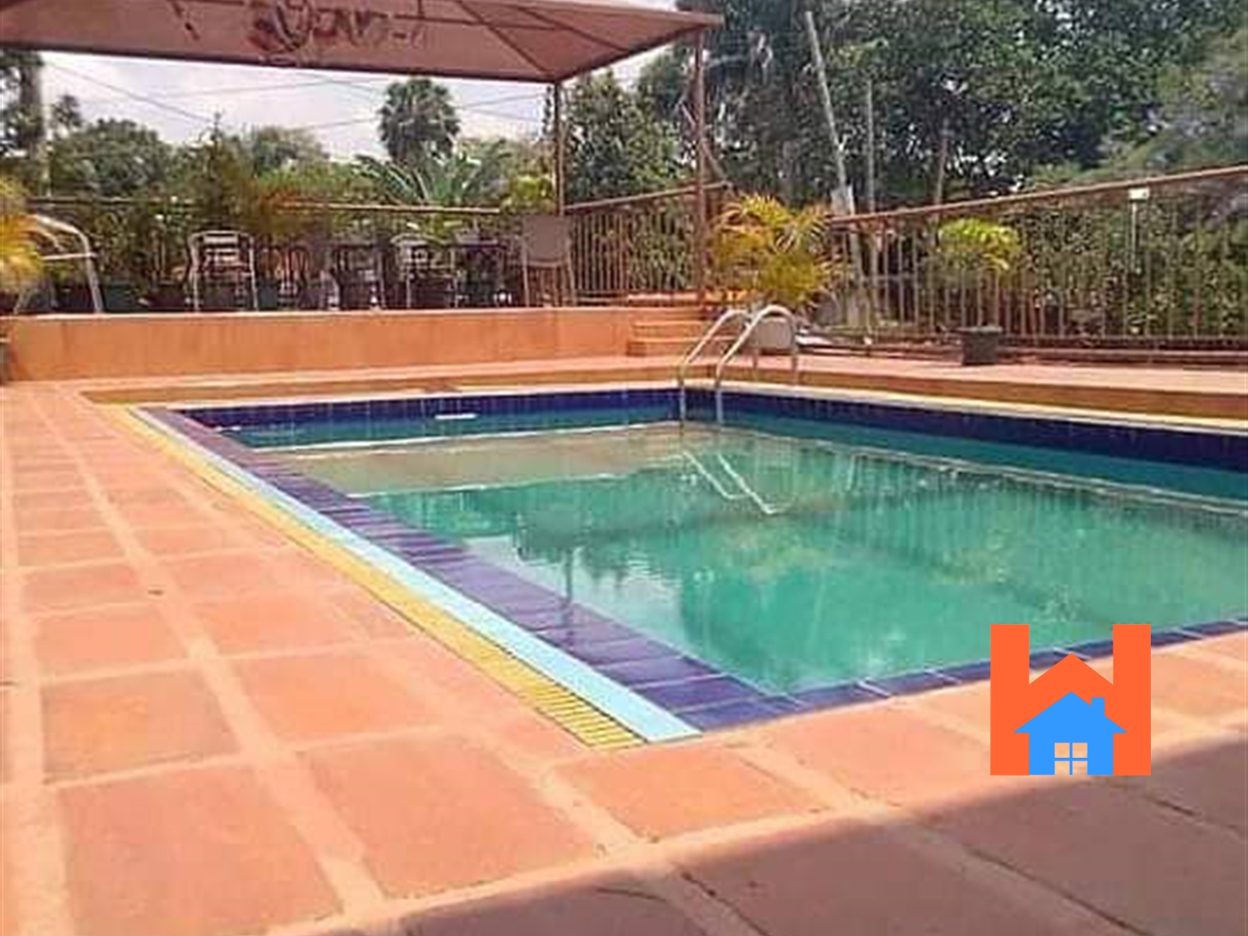 Bungalow for rent in Bugoloobi Kampala