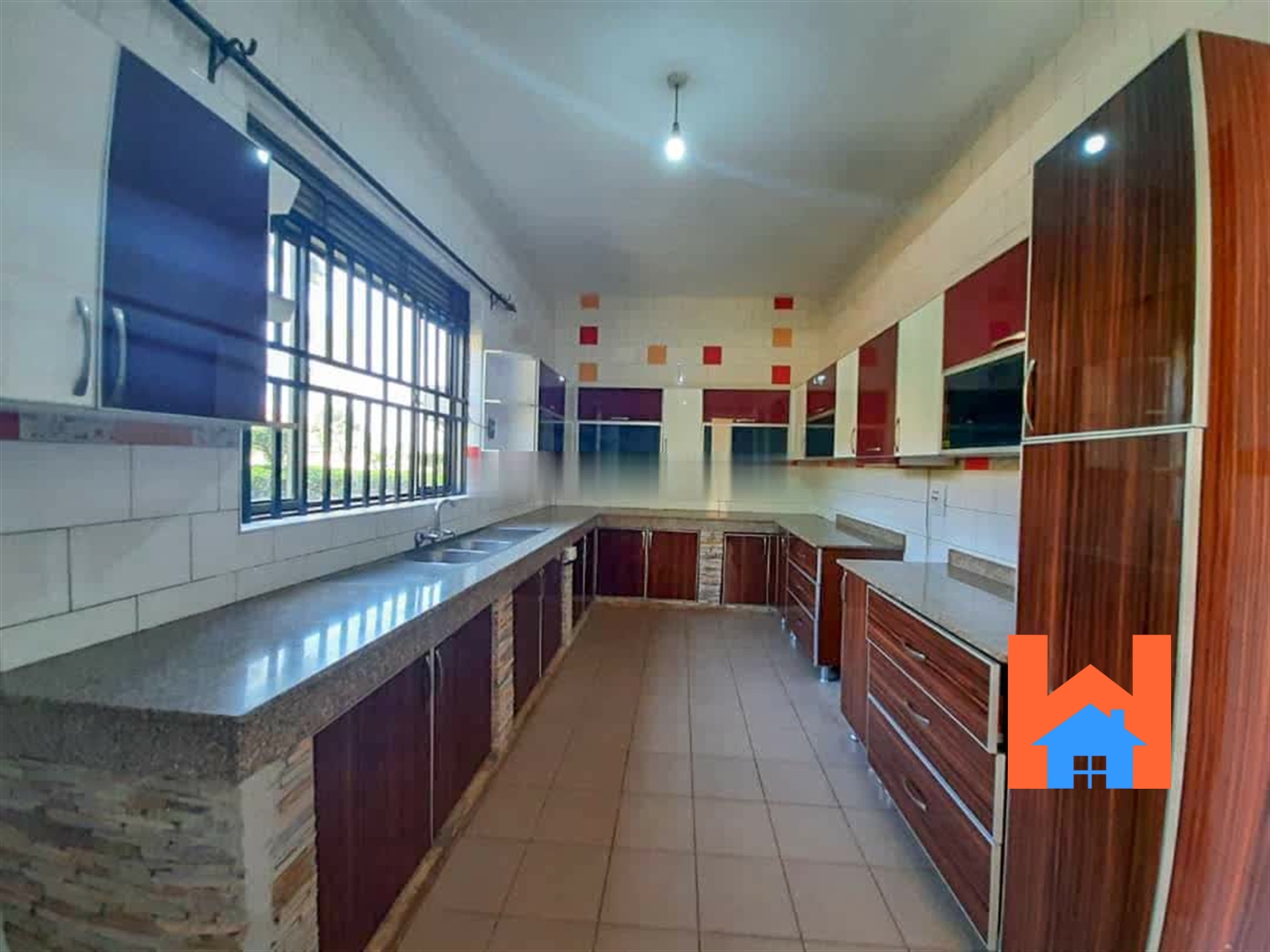 Storeyed house for rent in Kyambogo Kampala