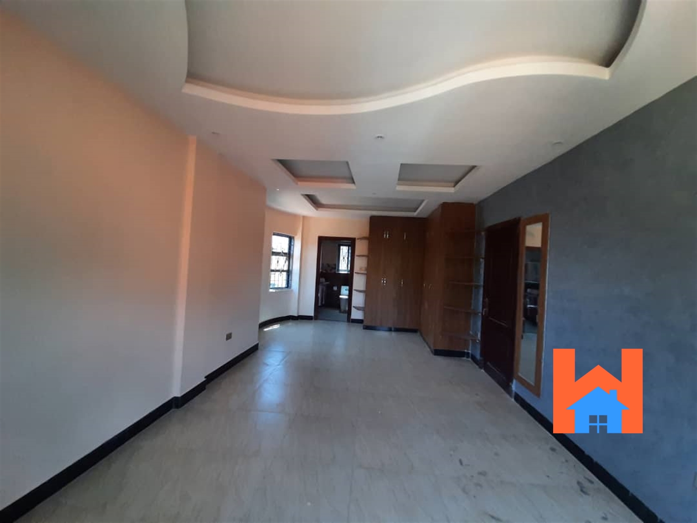 Villa for sale in Kyambogo Kampala