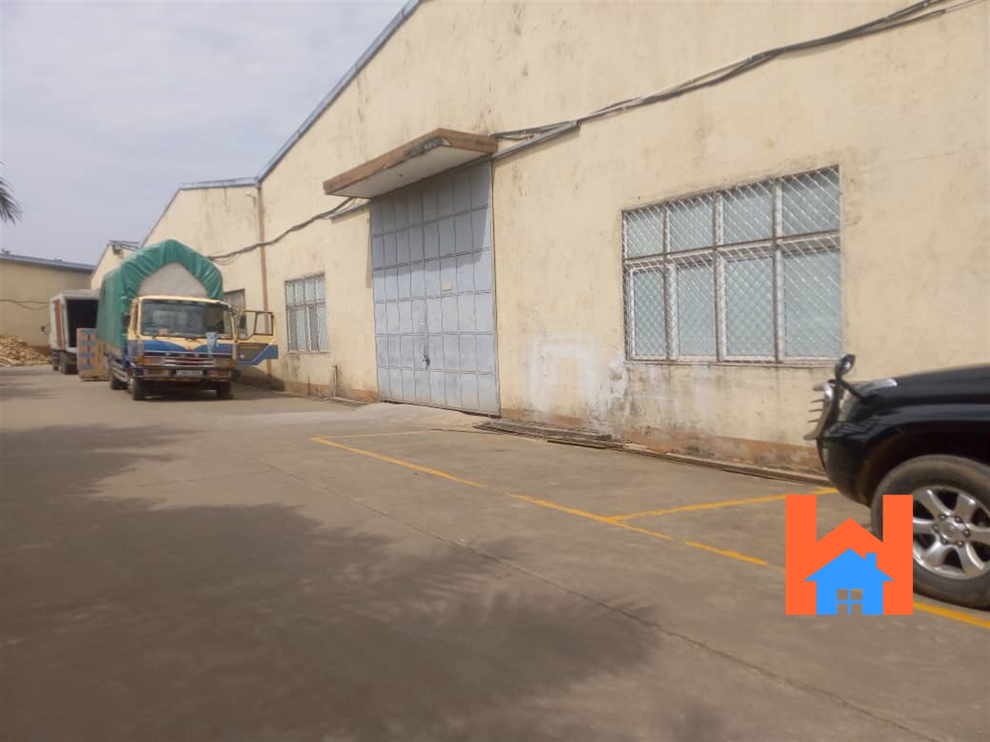 Warehouse for sale in Luzira Kampala