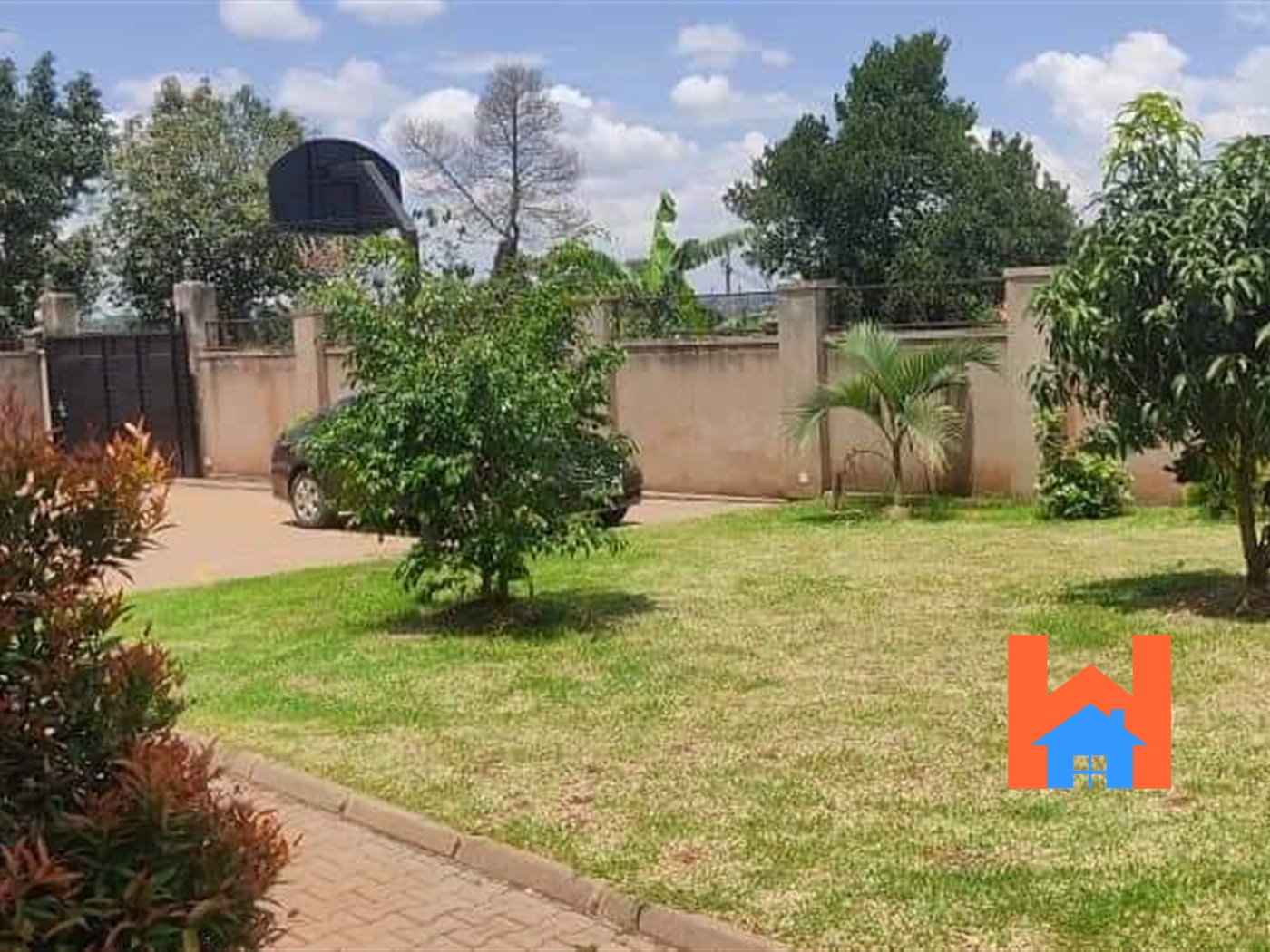 Storeyed house for sale in Kira Wakiso