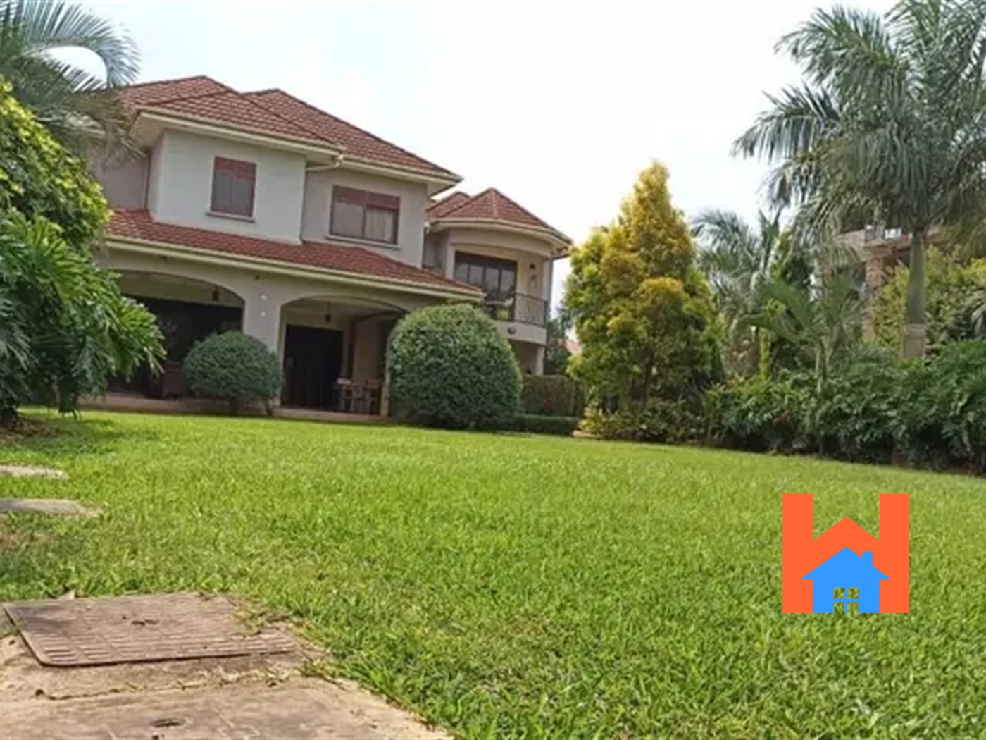 Storeyed house for sale in Bbunga Kampala