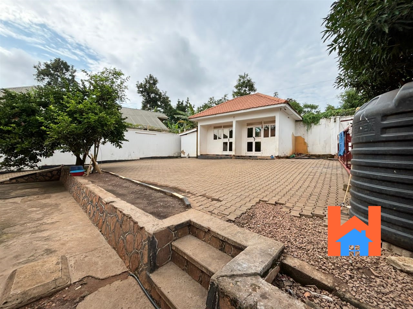 Storeyed house for sale in Gayaza Wakiso