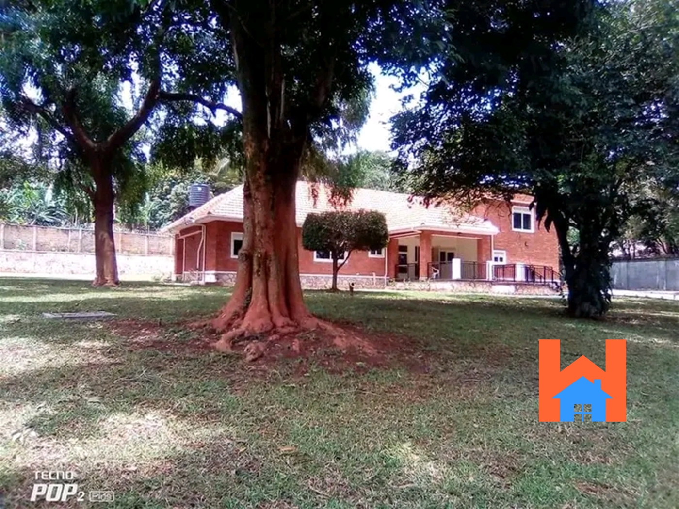 Bungalow for sale in Kololo Kampala