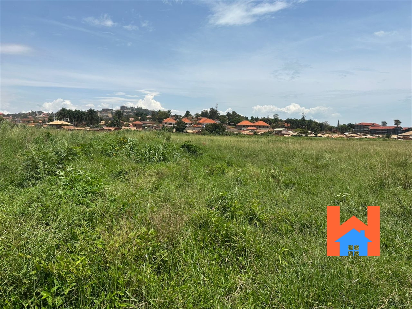 Commercial Land for sale in Bugoloobi Kampala