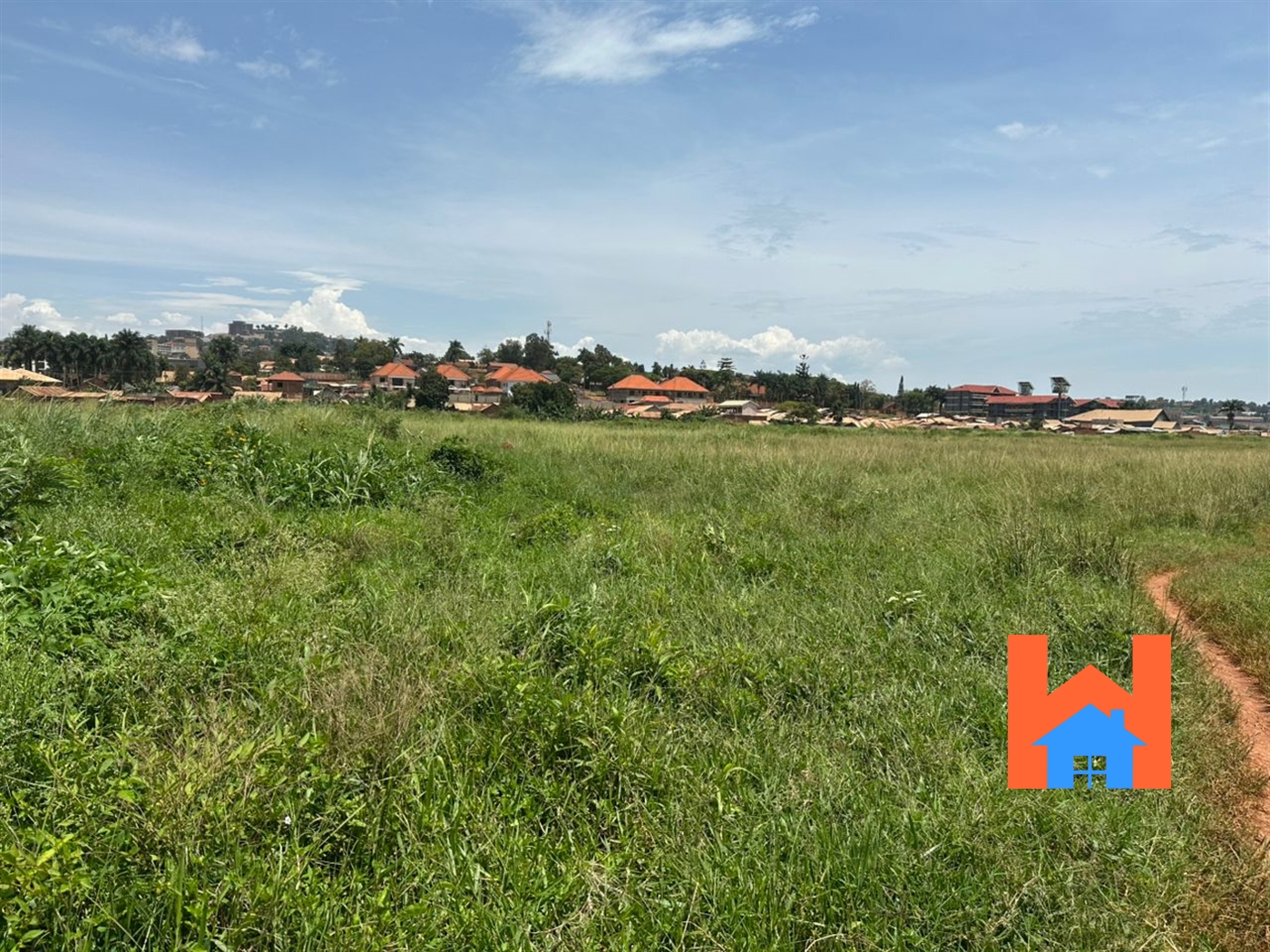 Commercial Land for sale in Bugoloobi Kampala