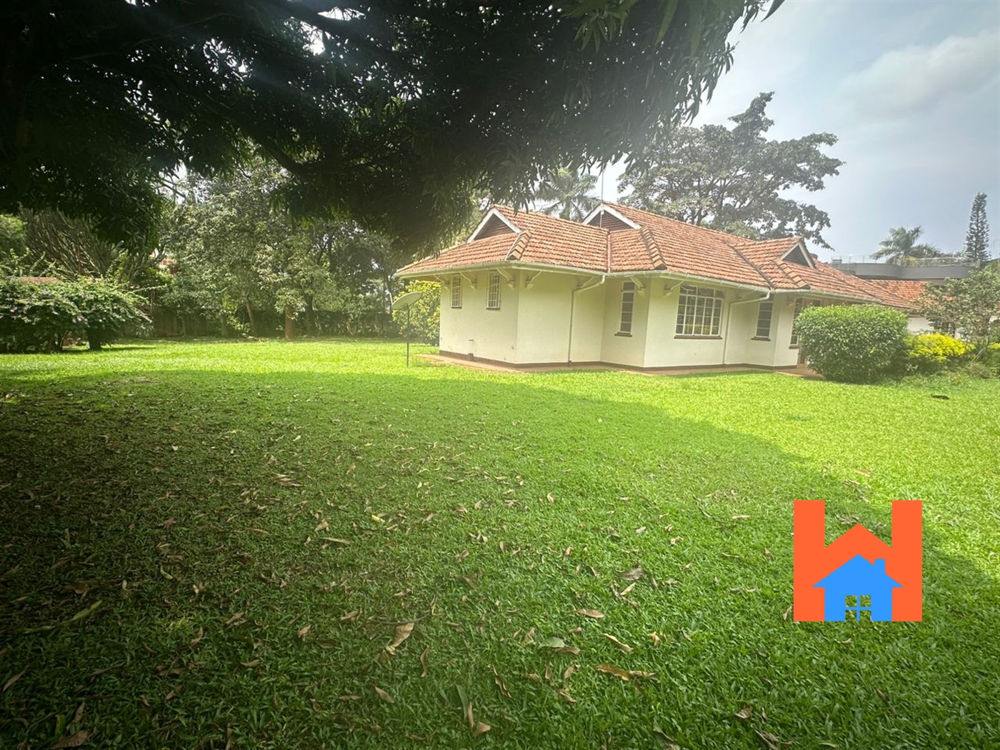 Commercial Land for sale in Kololo Kampala