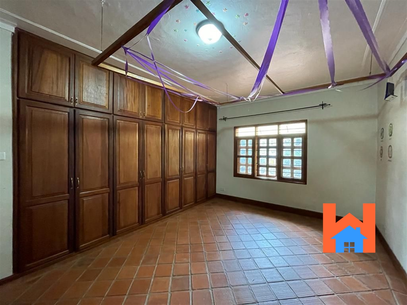 Bungalow for sale in Makindye Kampala