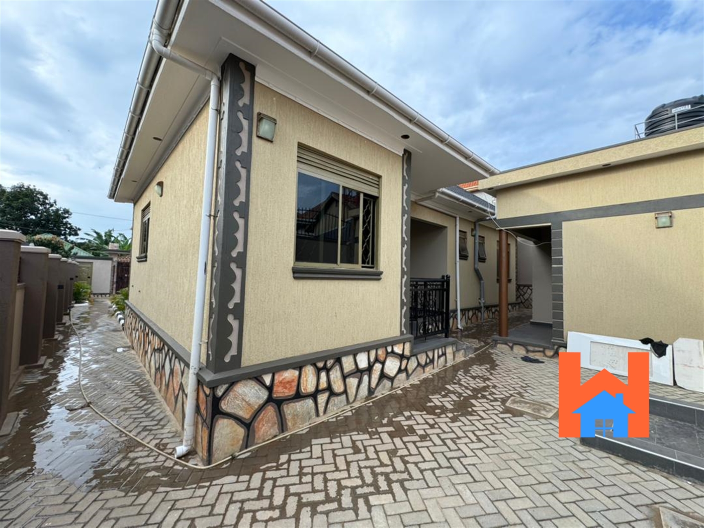 Bungalow for sale in Sonde Kampala