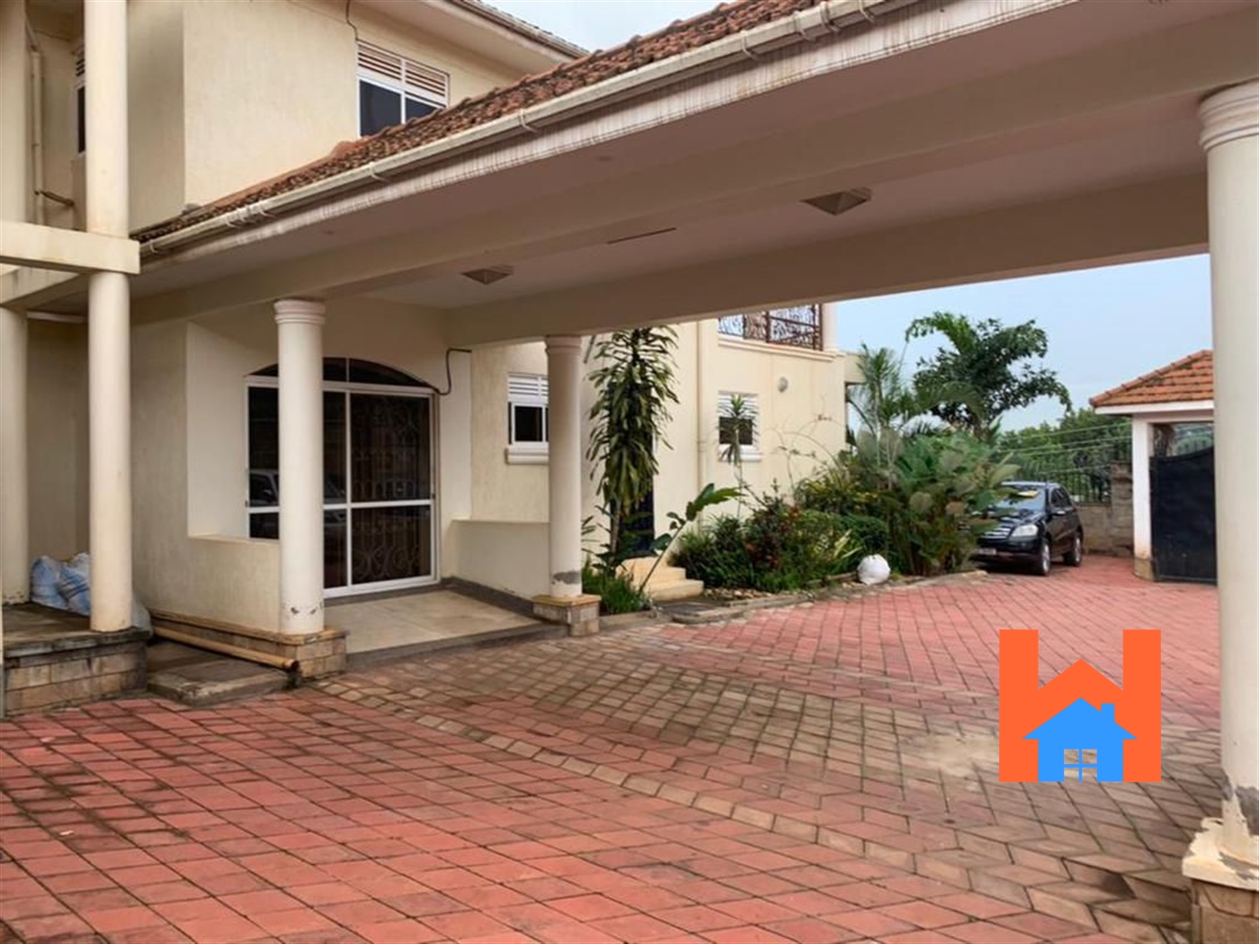 Storeyed house for sale in Naguru Kampala