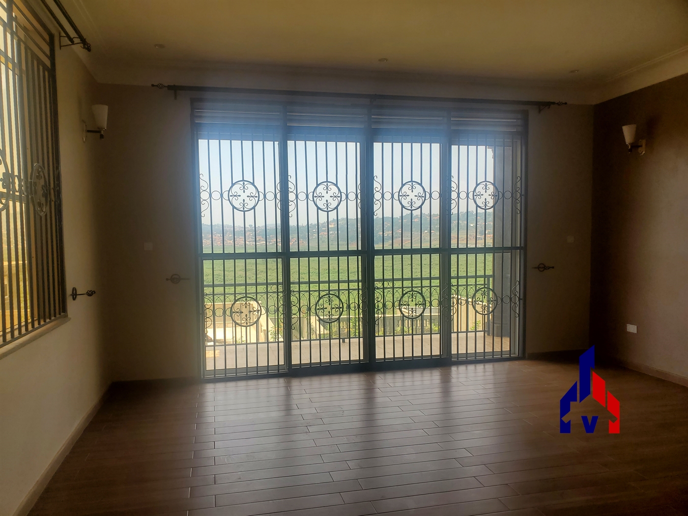 Town House for sale in Munyonyo Kampala